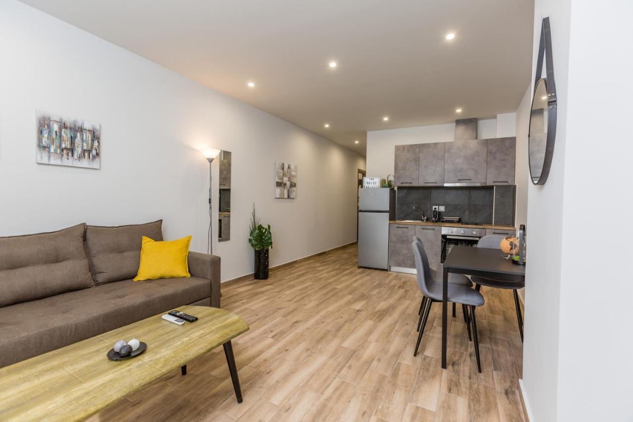 Raise Athens Metro Apartments Экстерьер фото